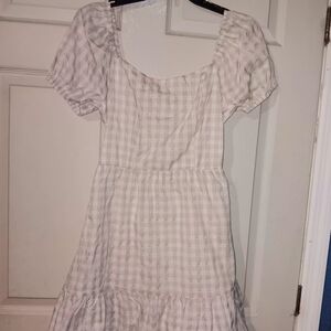 Lily Rose Womens Sz S Elegant White And Tan Checked Short Ruffle Dress